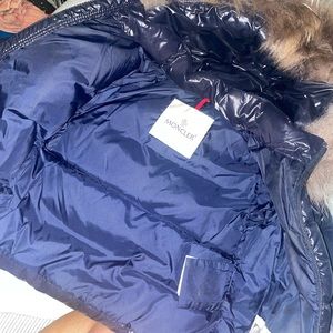 Navy blue moncler  ( coat ) with adjustable  fur hoodie